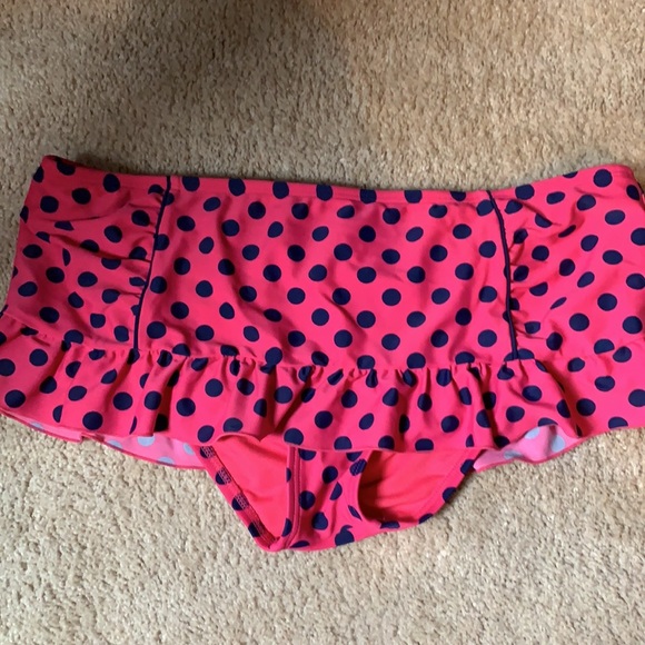 Triangle swim top with two bottoms - Picture 3 of 6